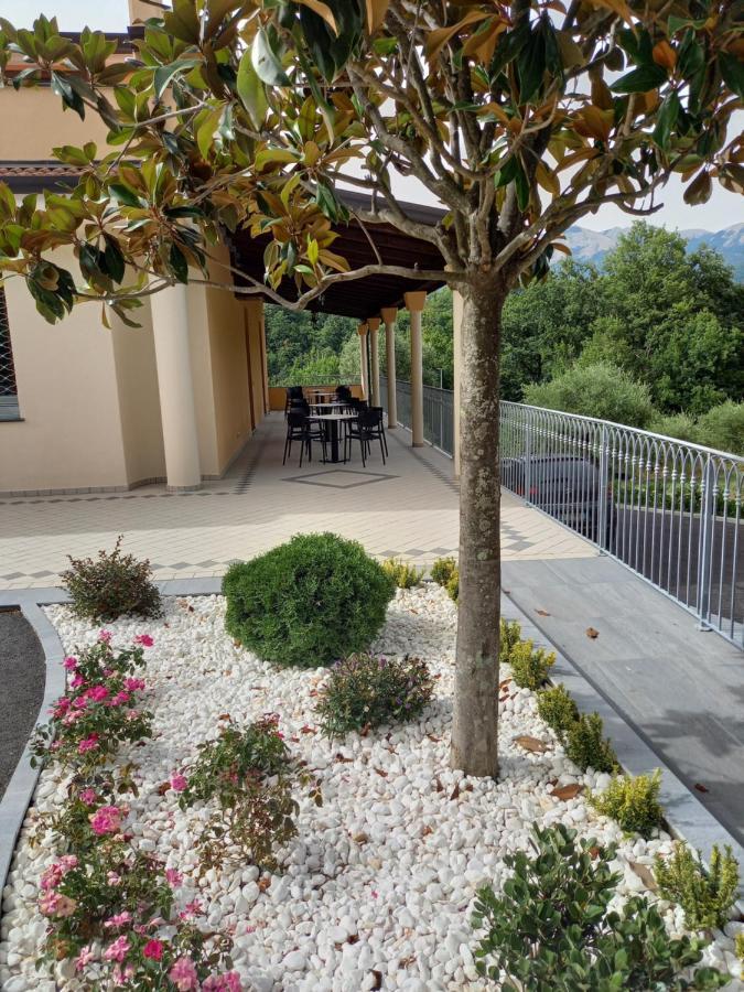 Hotel Ristorante Villa Terry Lauria Inferiore Buitenkant foto