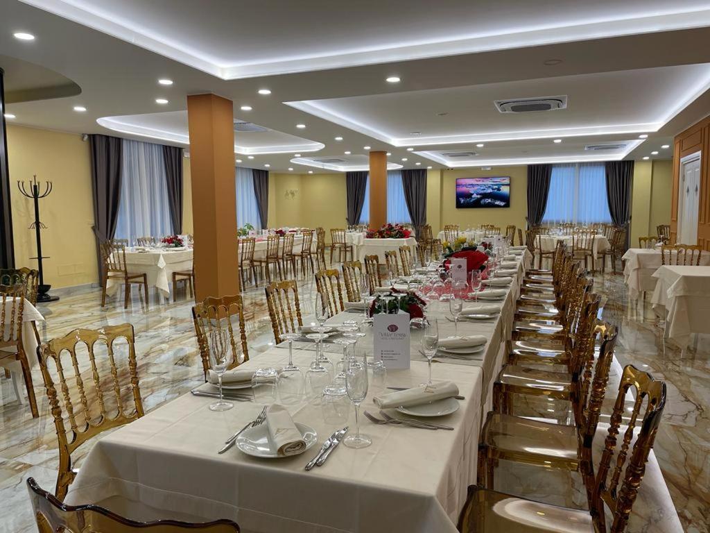 Hotel Ristorante Villa Terry Lauria Inferiore Buitenkant foto
